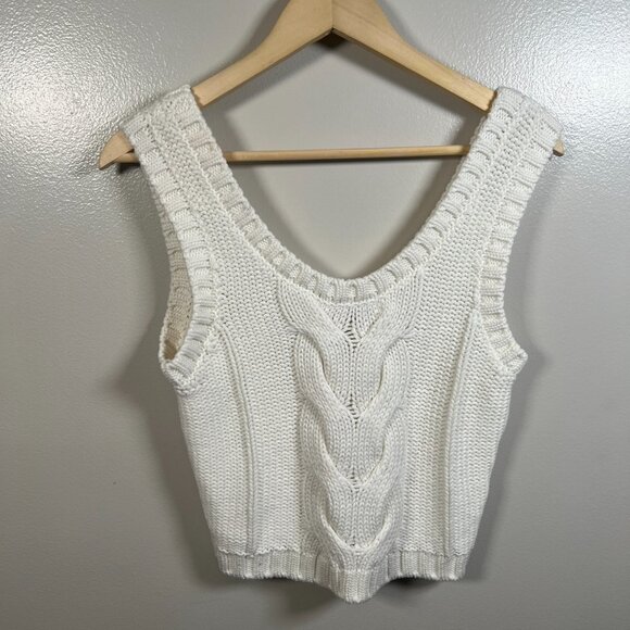 Staud Kind Cable Knit Sweater Vest Size Medium Chunky Cropped White Preppy - Picture 2 of 8